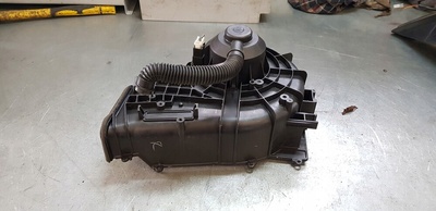27200BN879 nissan almera n16 вентилятор нагнетатель кабины