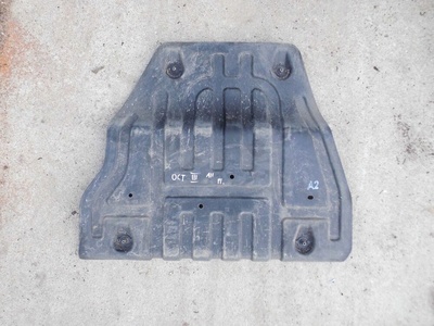 5E0501247A5E Крышка шасси 5e0501247a skoda октавия iii 5e