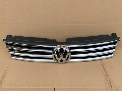 7P6853651J volkswagen touareg 2 ii рестайлинг r - line решетка радиатора передняя