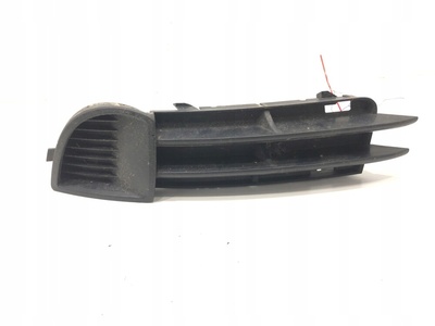LORK167019966 Решётка бампера передняя audi a3 8p 8p4807681a hatchback 03 - 13