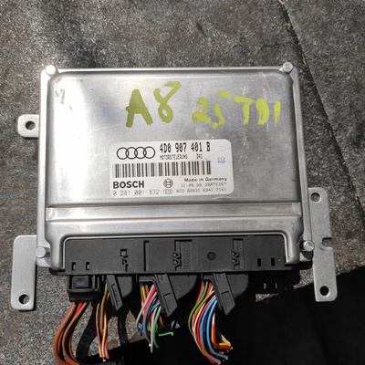 4D0907401B блок управления двигателя audi a8