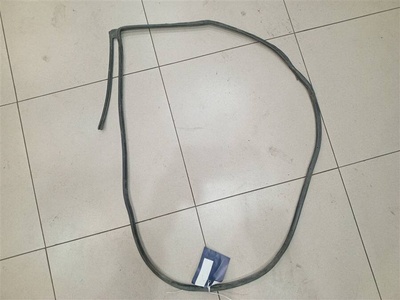 72810SMGE01 Уплотнитель двери задней правой Honda Civic 5D 2005-2012 2008
