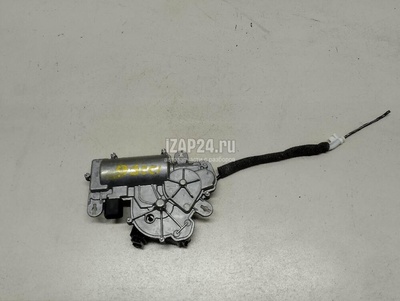 5TA827887C Доводчик двери VAG Q2 (GA) 2017