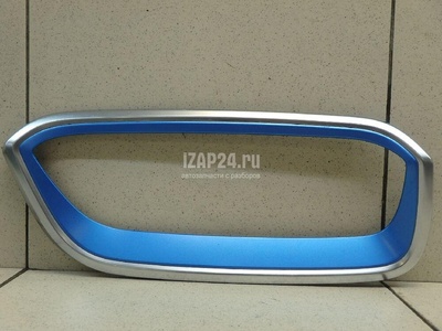 51137375884 Решетка в капот BMW i3 (I01) 2013