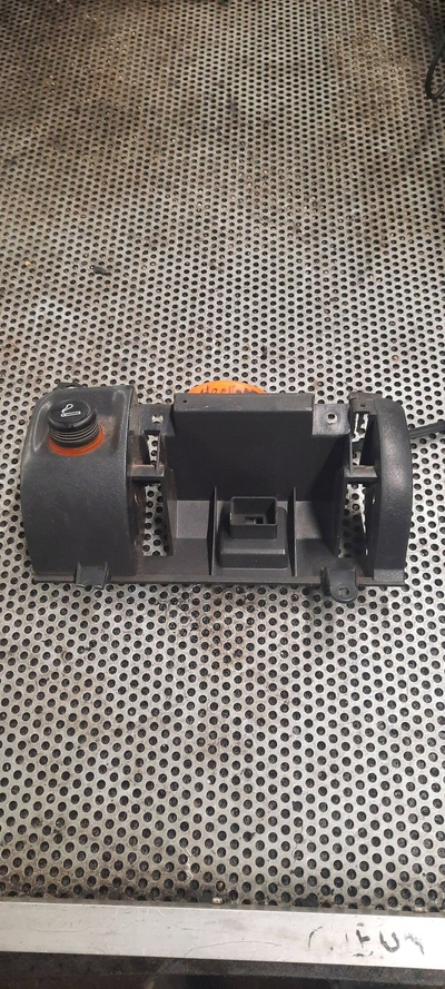 LS130395601 зажигалка панели fiat ducato