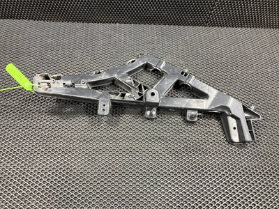 T4N13778 кронштейн крепления бампера заднего Jaguar XE X760 2016 ,GX7317A881AD