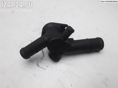 06a121133d Фланец (тройник) системы охлаждения Volkswagen Passat B5+ (GP) 2003
