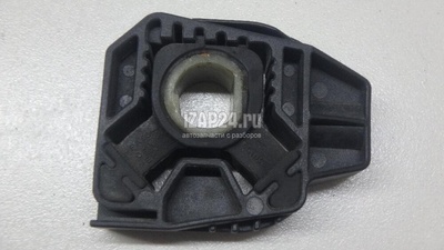 1J0806155E Подушка радиатора VAG TT(8N) (1998 - 2006)