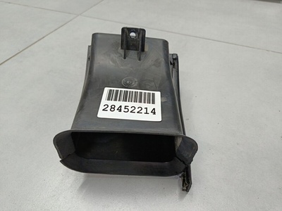 51757203963 Воздуховод тормозного диска левый BMW 5 E60 2002-2010