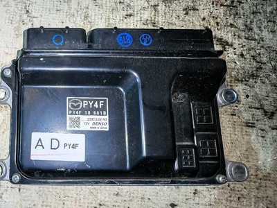 PY4F18881B Блок управления двс Mazda 6 GJ (2012—2015) 257 2014 PY4F-18-881B