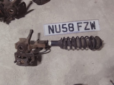 MR319091 СТОЙКА Mitsubishi MINICA H42A, H42V, H44A, H47A, H47V