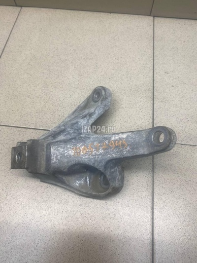 1326816 Кронштейн КПП левый Ford Focus II (2005 - 2008)