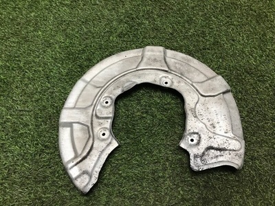 34206880473 пыльник тормозного диска BMW X7 G07 2019