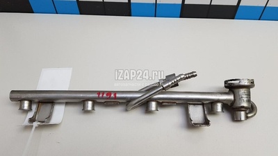 06B133681L Рейка топливная (рампа) VAG A4 [B6] (2000 - 2004)