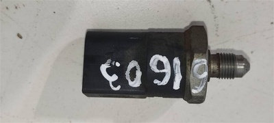 06D906051A Датчик давления топлива Audi A6 2006 ,0261545008,