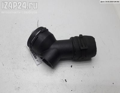 1k0122291n Фланец (тройник) системы охлаждения Volkswagen Caddy (2004-2010) 2005