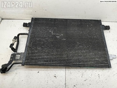 3B0260401 Радиатор охлаждения (конд.) Skoda Superb mk1 (B5) 2002