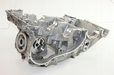 ATUONO66004 aprilia tuono 660 blok двигателя картер корпус