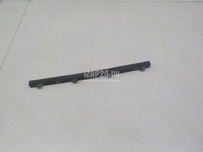 3C0823699 Уплотнитель капота VAG Passat [B6] (2005 - 2010)