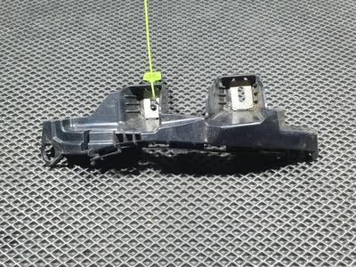 A2058850365 кронштейн крепления бампера заднего Mercedes C W205 2015
