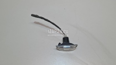 13228580 Повторитель на крыло левый GM Corsa D (2006 - 2015)
