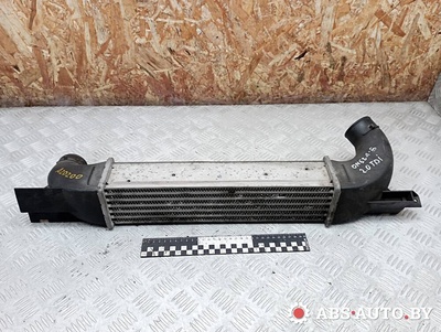 52482359 Интеркулер Opel Omega B 2001