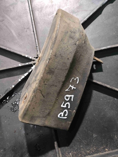 3B0853897a Заглушка порога Volkswagen Passat B5 1999