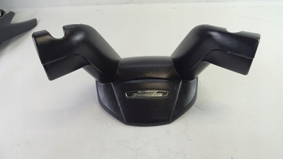 10018747 Suzuki burgman an 650 executive 02 - 12 корпус крышка kierownicy