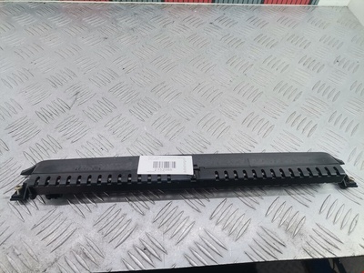 1J6945097B Фонарь дополнительный тормозной (стоп-сигнал) Volkswagen Golf 4 (1997-2004) 1997 ,1J6945131C