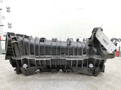 13717787999 Коллектор впускной BMW 3-Series (E90/E91/E92/E93) (2004-2013) 2010 ,11618506406