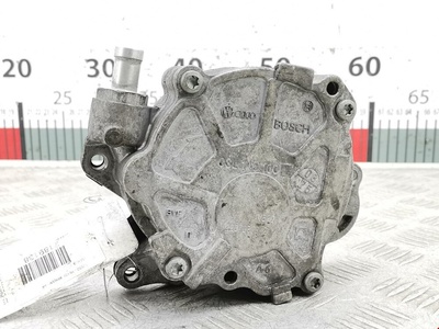 03L145100 Насос вакуумный Audi A4 B8 (2007-2015) 2008 ,F