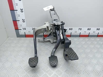 8D1721117D Педальный узел Audi A6 C5 (1997-2005) 1998 ,8D1721117J