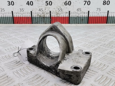 55184510 Кронштейн полуоси Opel Astra H (2004-2014) 2006 ,13256906