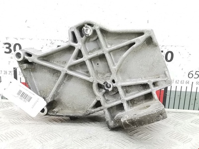 058260885C Кронштейн кондиционера Audi A4 B5 (1994-2001) 2000 ,
