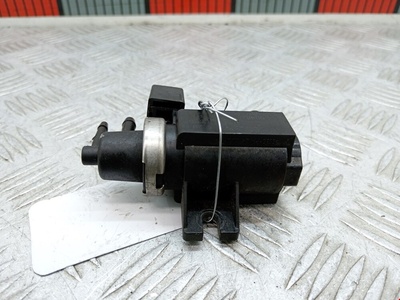 A0051535528 Клапан воздушного фильтра Mitsubishi Colt 6 (2002-2012) 2004 ,A0061536628