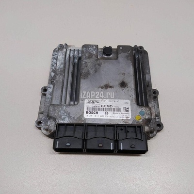 LR006646 Блок управления двигателем Land Rover Freelander 2 (2007 - 2014)