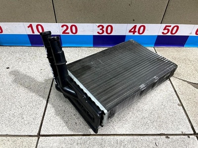 A118107023 Радиатор отопителя Chery Amulet (A15) A15 (2003—2010)