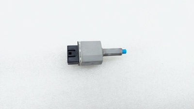 8434049075 Датчик стоп сигнала Toyota Camry 70 2018
