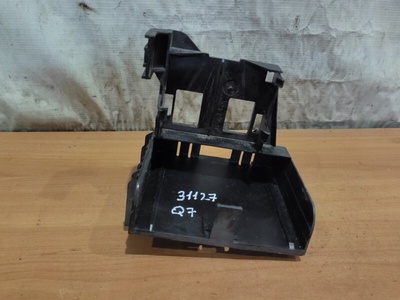 4L0907461 кронштейн AUDI Q7 4LB