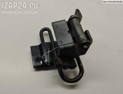 4D0833411A Петля двери задней левой Audi A8 D2 (1994-2002) 1998