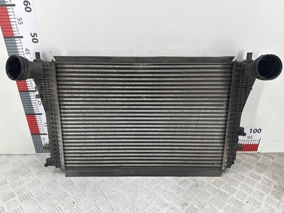 3C0145805P Интеркулер (радиатор интеркулера) Volkswagen Passat 6 (2005-2010) 2007 ,
