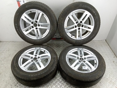 8W0601025P Диск литой Audi A4 B9 (2015-2023) 2022 R17 5X112 ET42 7J DIA66.6,