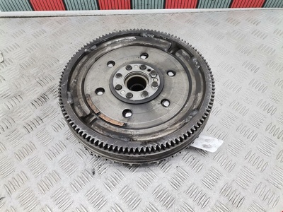 RF3016610A Маховик (демпфер сцепления) Mazda 5 CR (2005-2010) 2005 ,