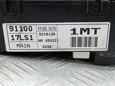 9110017LS1 Блок предохранителей Hyundai Matrix (2001-2010) 2005