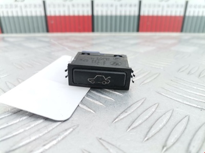 03052500 Кнопка открытия багажника Land Rover Range_Rover 3 (2001-2012) 2009 ,61318365579