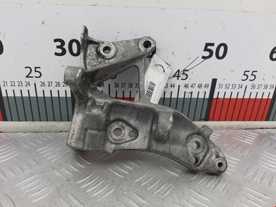 9653249480 Кронштейн генератора Ford C-MAX 1 (2003-2010) 2005 ,1479827