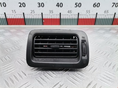 66110FC030 Дефлектор обдува салона Subaru Forester 1 (SF) (1996-2002) 1999 ,8236426010