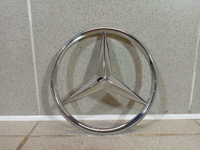 A0008173200 Эмблема Mercedes-Benz E-Class W213