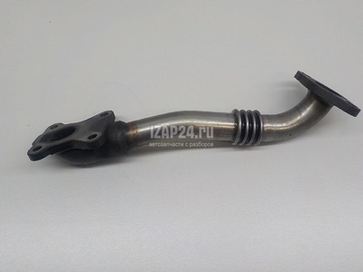 147135X00B Трубка картерных газов Nissan CabStar (2008 - 2011)