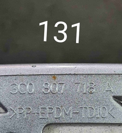 3C0953042E Поворотник левый Volkswagen Passat B6 (2005—2010) 2007 , 3C0807718A